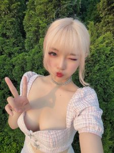 Girl xinh, hot girl, hot facebook, gái xinh, Hoàng Nguyễn Linh CHi