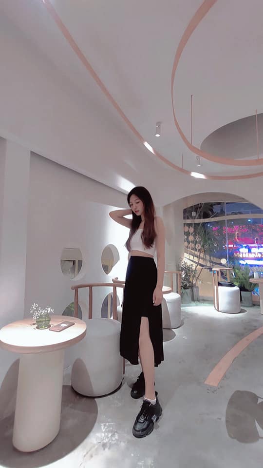 Bạch Hoàng Mỹ Ái id=100088084037793