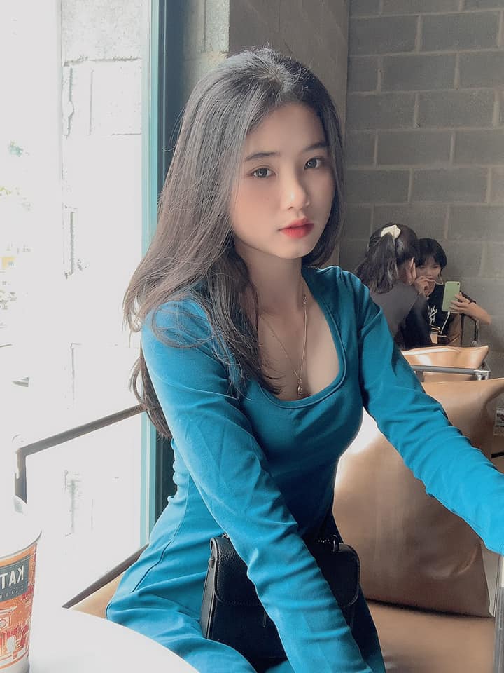 Ảnh Girl gym, Hotgirl Fitness, Ảnh gái tập gym, Girl tập gym, PT hotgirl, Huấn luyện viên hotgirl Bé Trân xenhh.tran