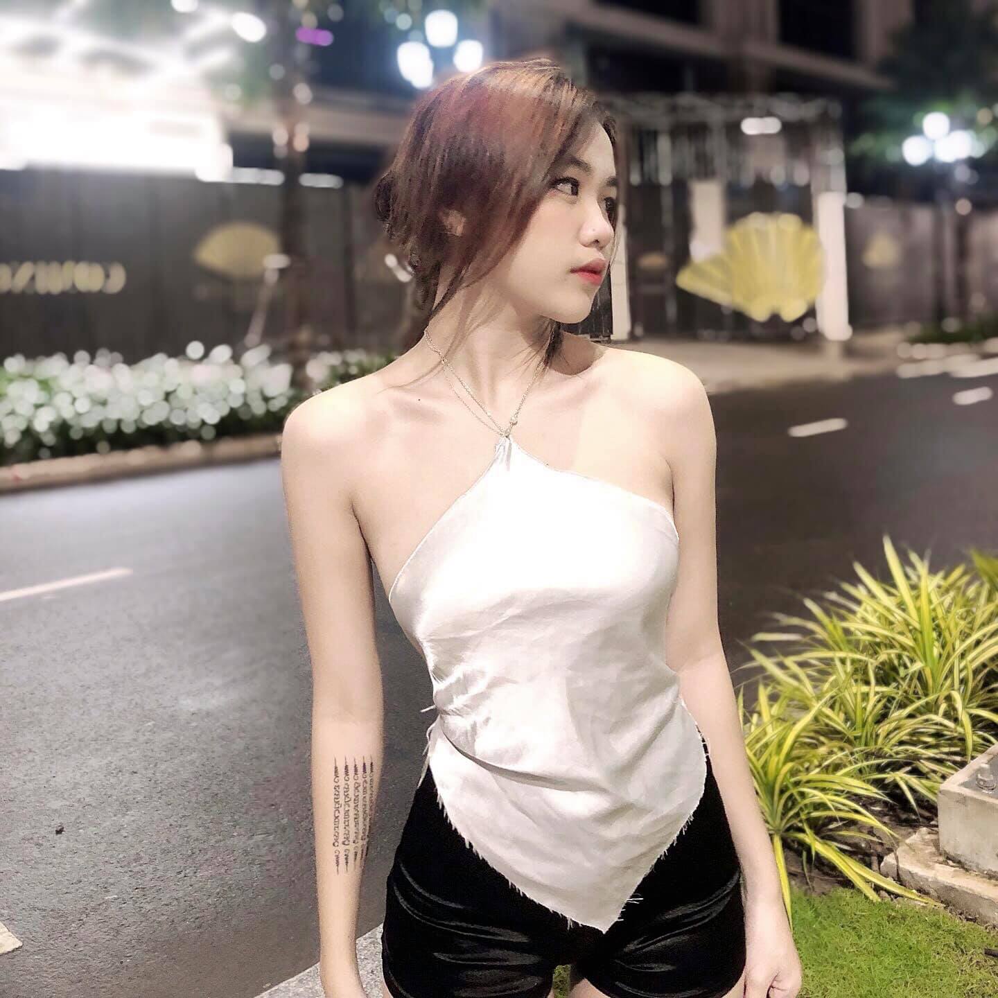 Cassie Nguyễn thi.cun.18