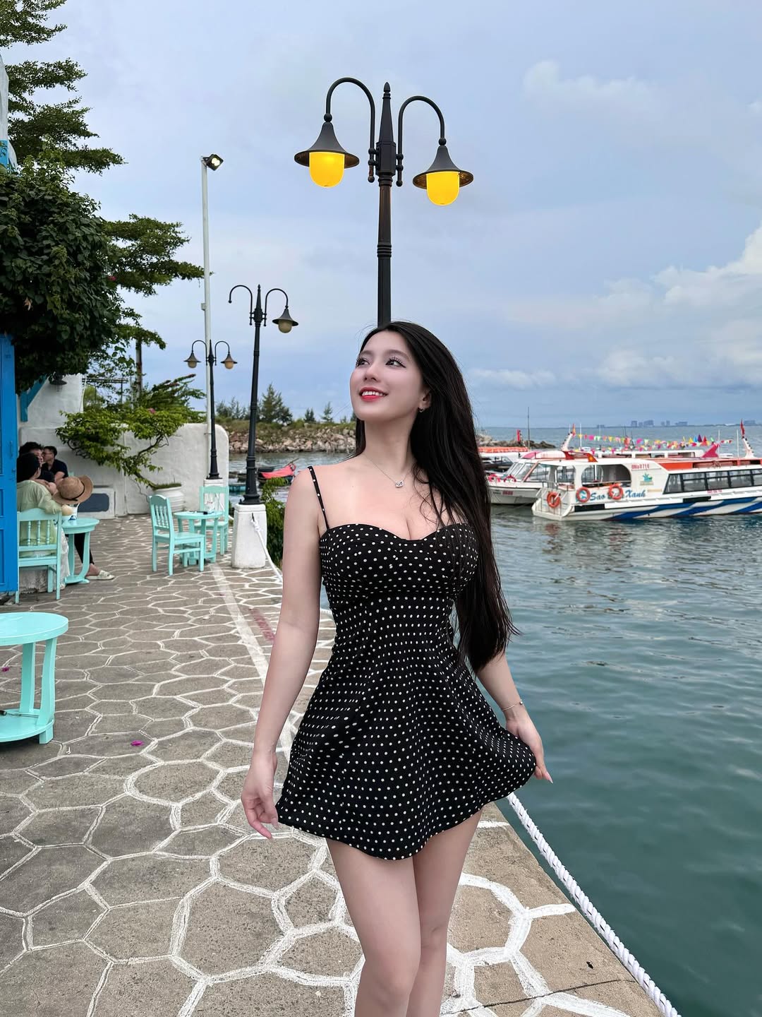 Chu Thị Huệ Chi huechixinh