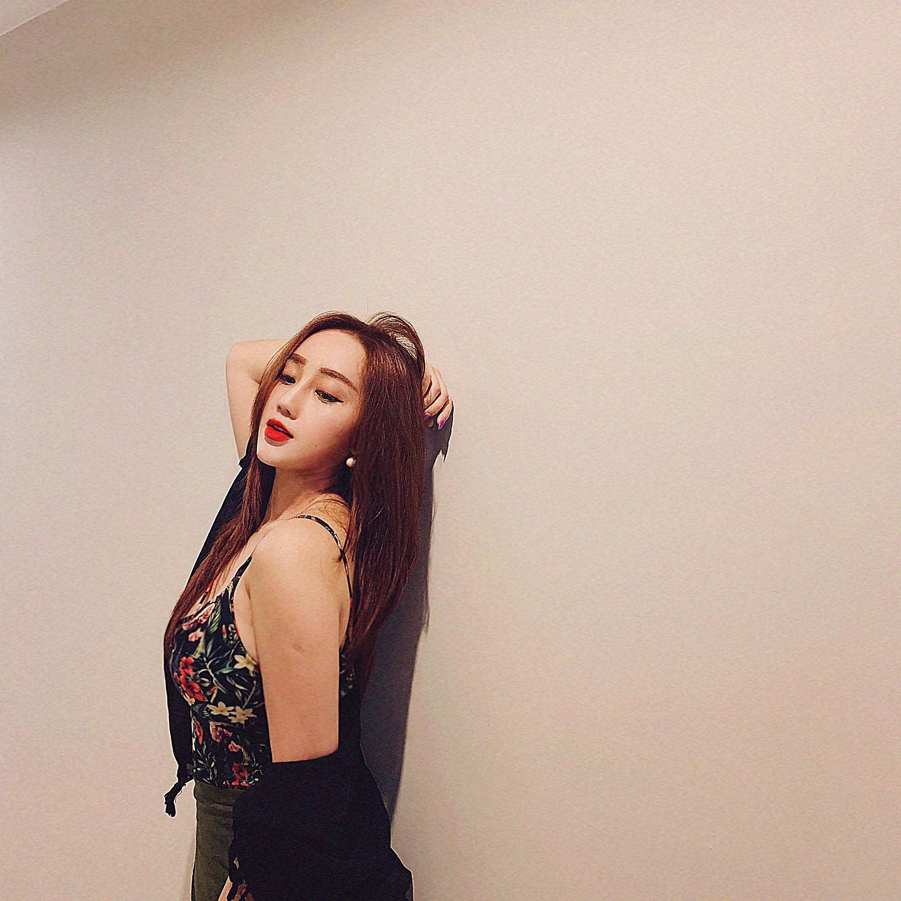 Áo cưới Chu Uyên Phương uyenbettyxinh