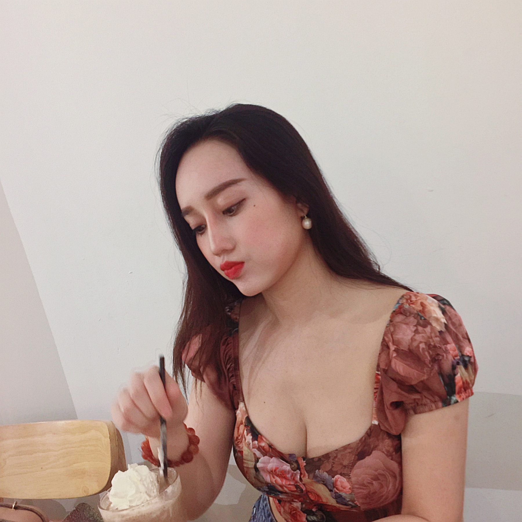 Áo cưới Chu Uyên Phương uyenbettyxinh