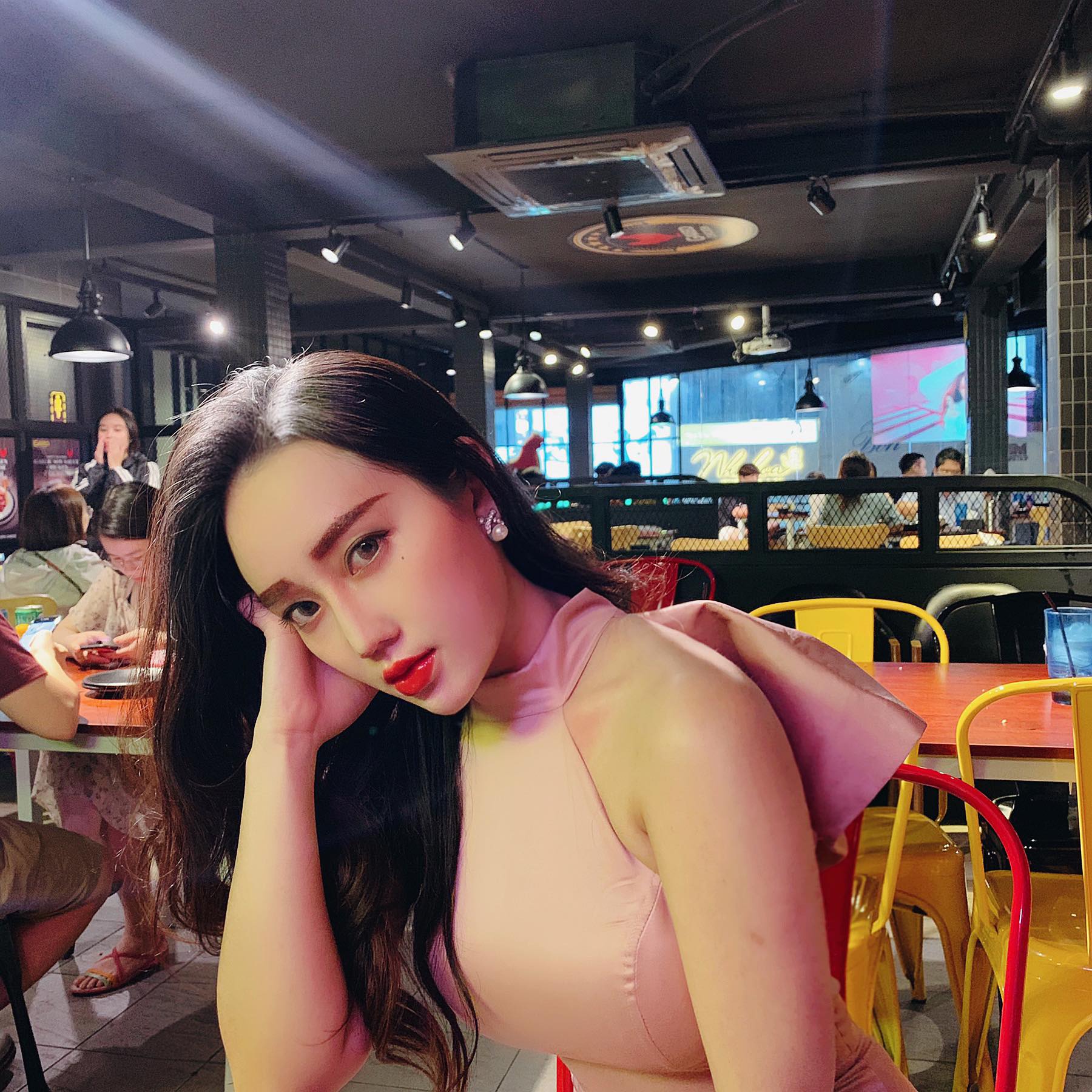 Áo cưới Chu Uyên Phương uyenbettyxinh