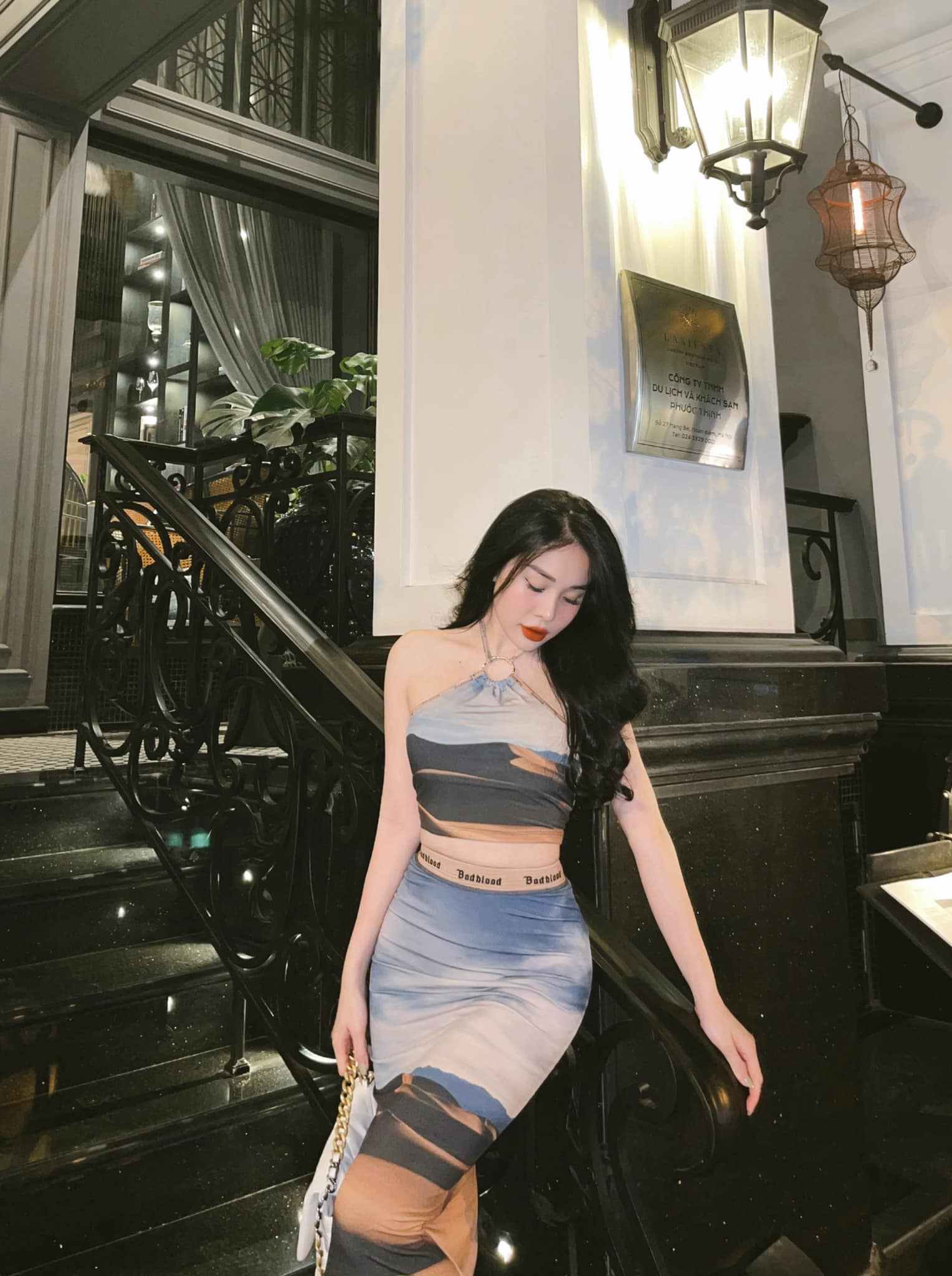 Gái một con Đặng Huyền huyen.dang.982292