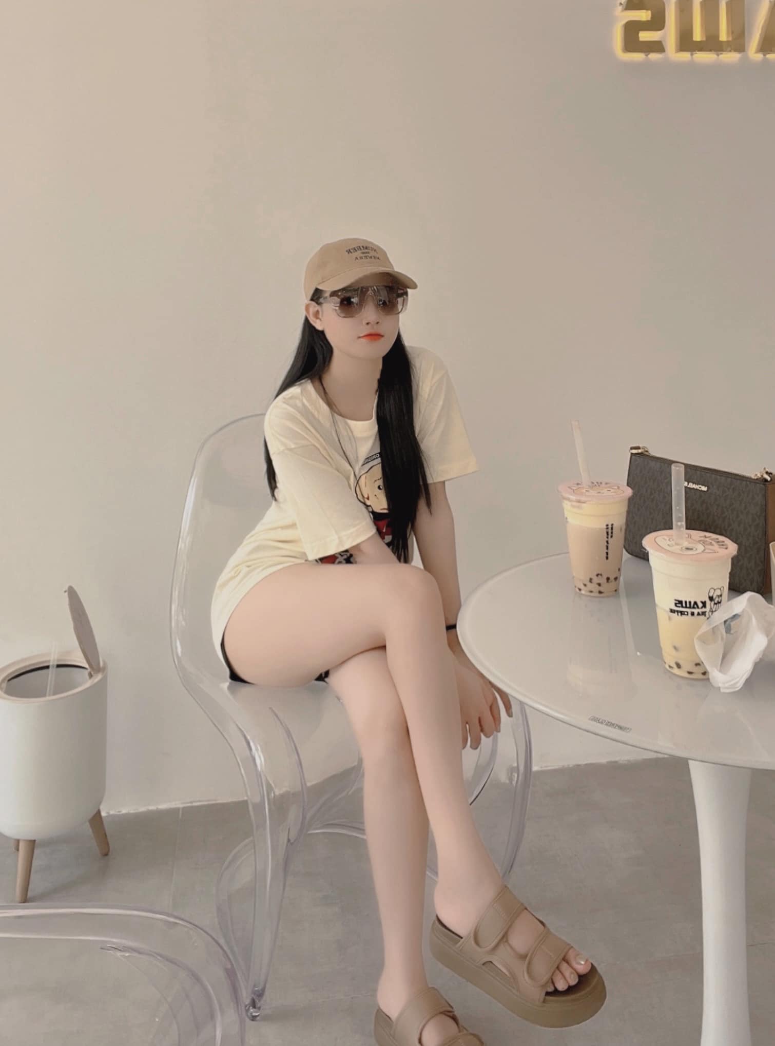 Diệu Trinh dieutrinh8 Girl dễ thương, Girl cute, Hotgirl tiktok, Hit face PR