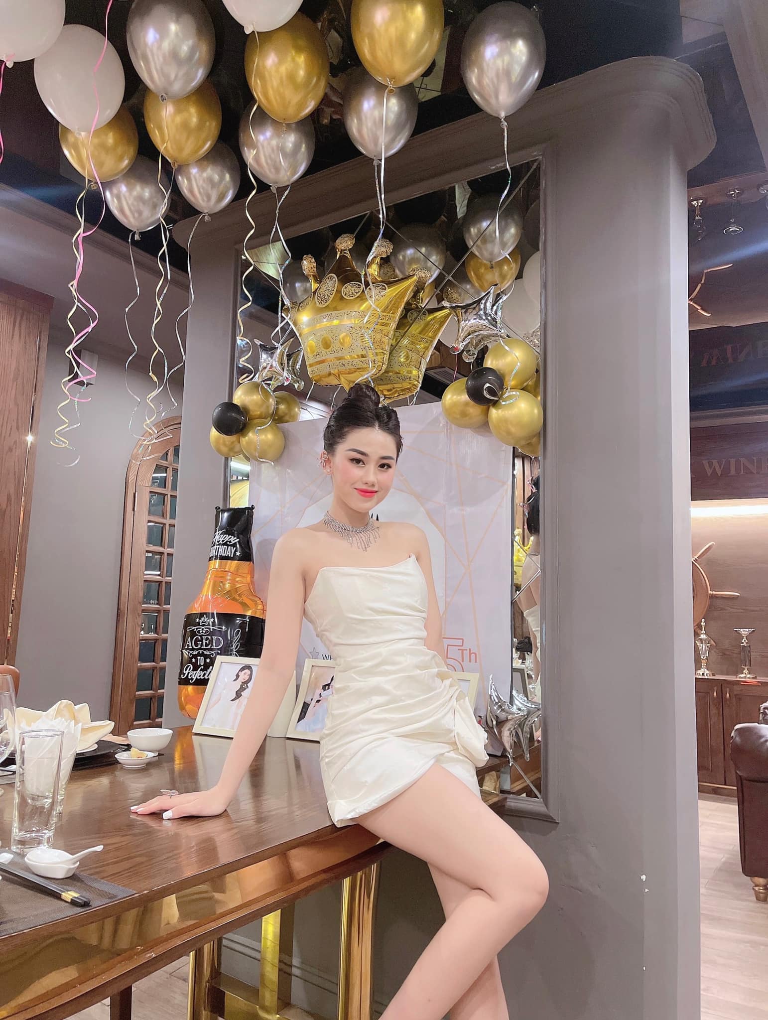 Á Khôi Đinh NGọc Mai dinhngocmai97