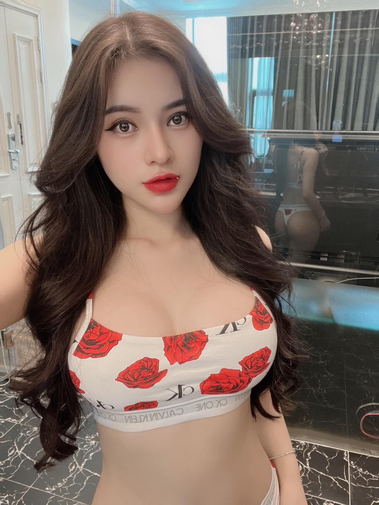 Sexy girls Hoàng Diệu Linh baoan131118