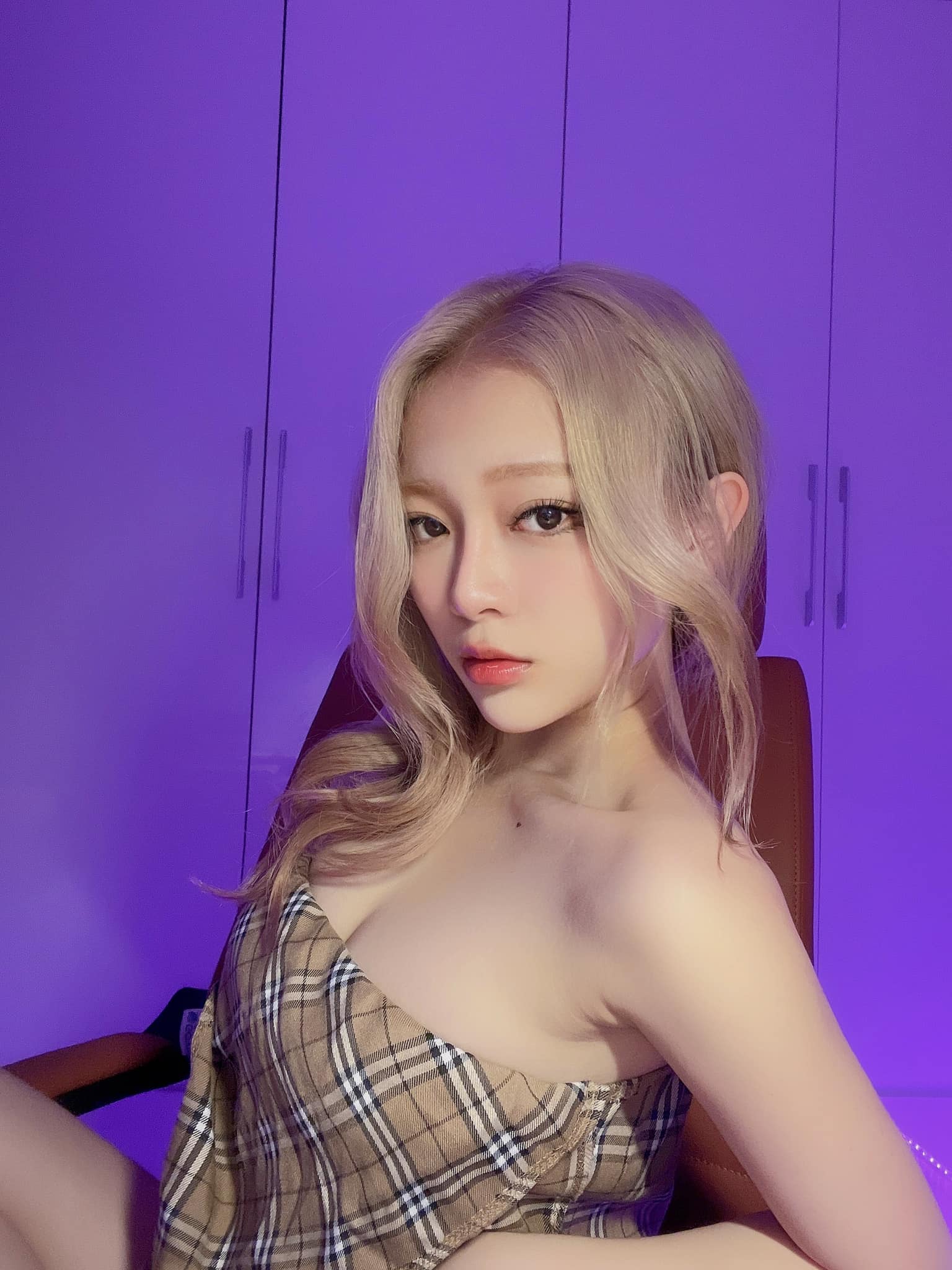 Sexy girls, Girl nóng bỏng Hoàng Nguyễn Linh CHi chandelwyn