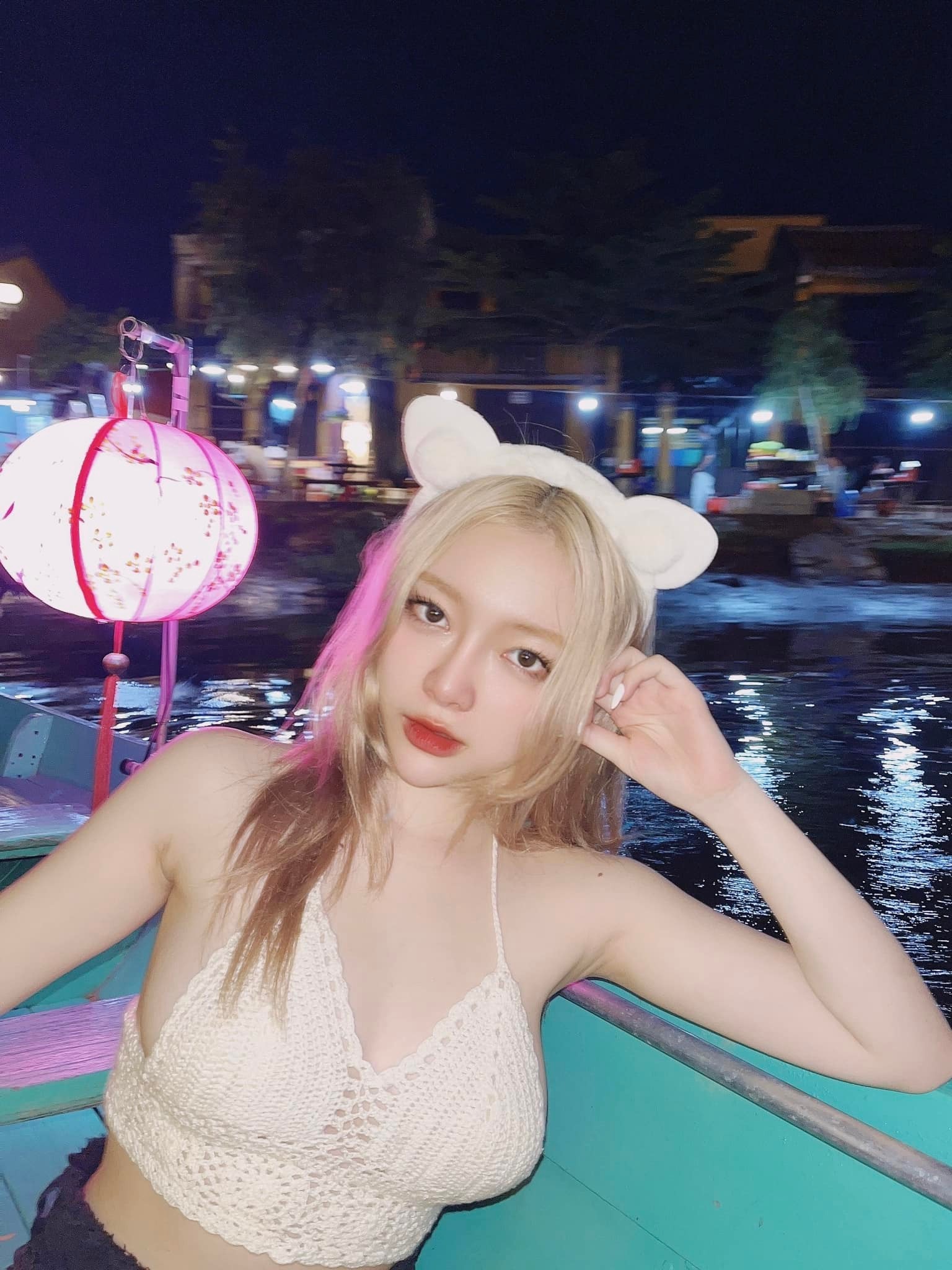 Sexy girls, Girl nóng bỏng Hoàng Nguyễn Linh CHi chandelwyn