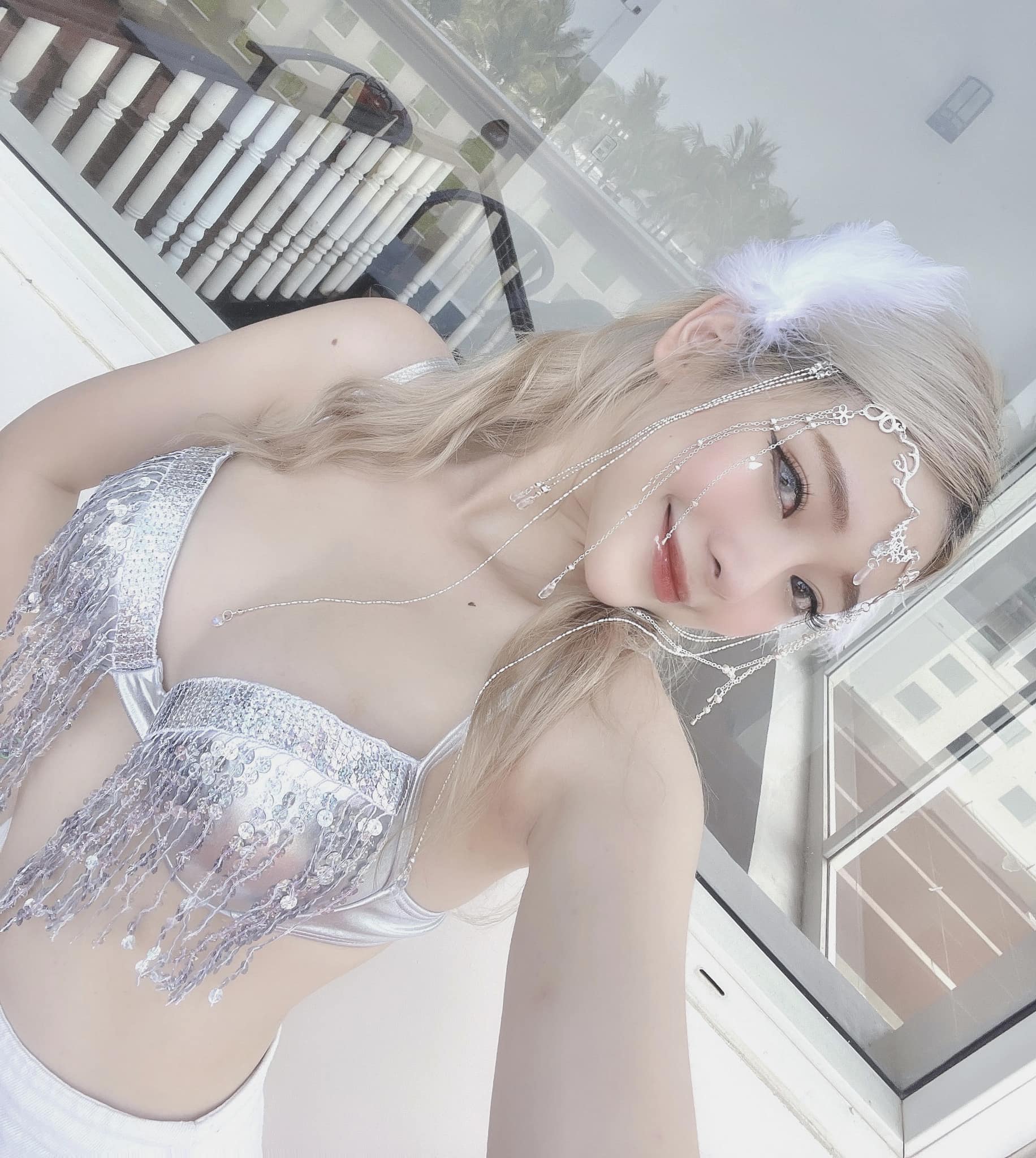 Sexy girls, Girl nóng bỏng Hoàng Nguyễn Linh CHi chandelwyn