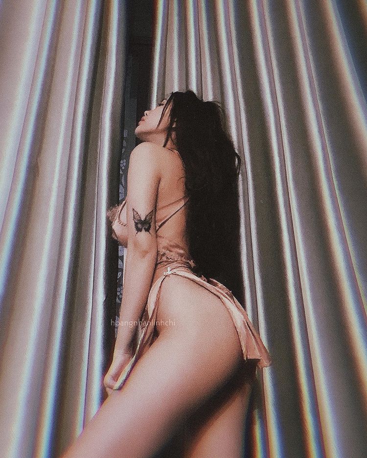 Ảnh Girl gym, Hotgirl Fitness, Ảnh gái tập gym, Girl tập gym, PT hotgirl, Huấn luyện viên hotgirl Hoàng Nhân Linh Chi hoangnhanlinhchi