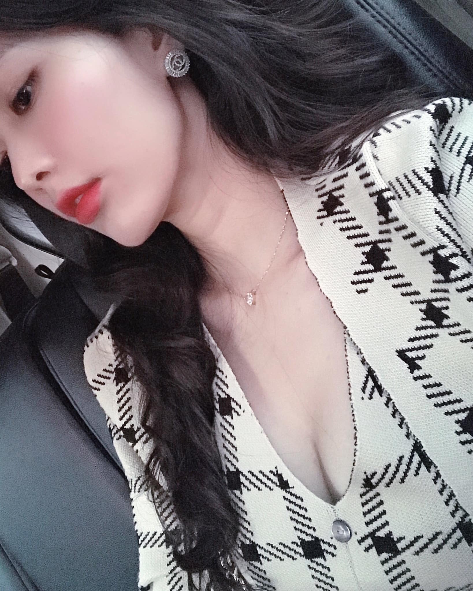 Ảnh Girl gym, Hotgirl Fitness, Ảnh gái tập gym, Girl tập gym, PT hotgirl, Huấn luyện viên hotgirl Hoàng Nhân Linh Chi hoangnhanlinhchi