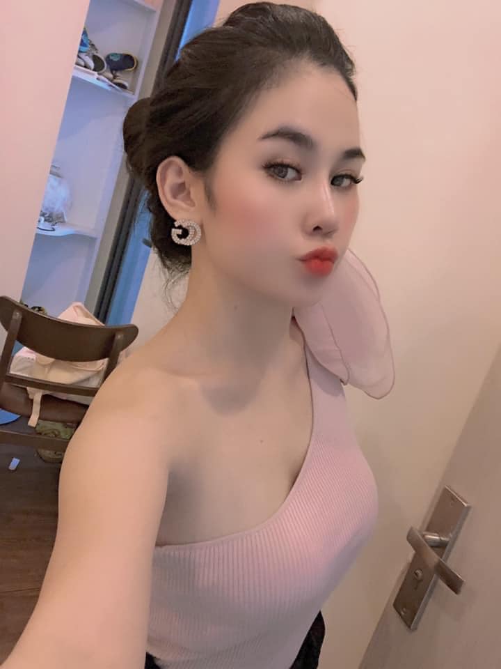 Hoàng Phương Linh thanhhuyen.vuong.779