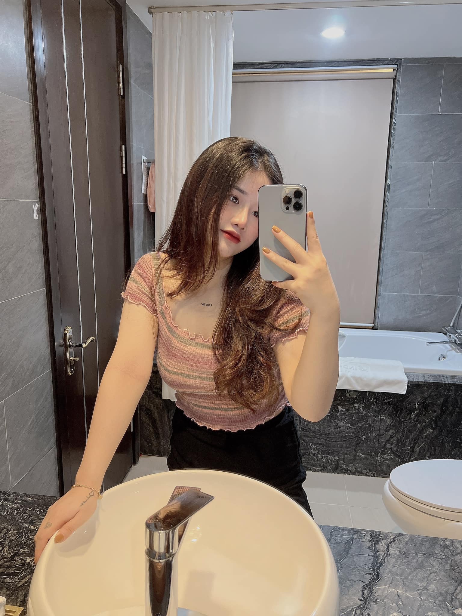 Ảnh Girl gym, Hotgirl Fitness, Ảnh gái tập gym, Girl tập gym, PT hotgirl, Huấn luyện viên hotgirl Hồng Mây mauhong111