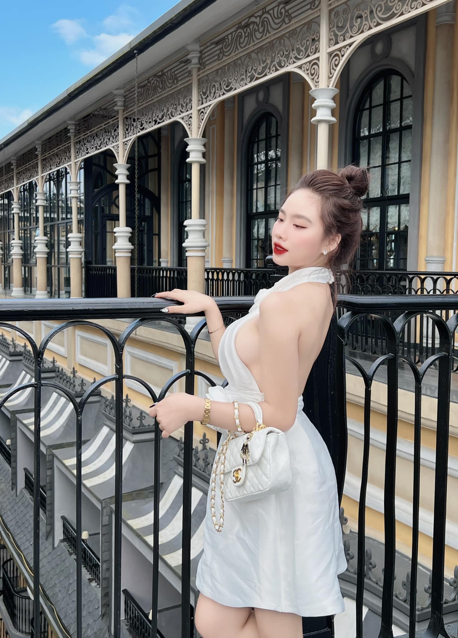 Huế Hoàng id=100013743823799