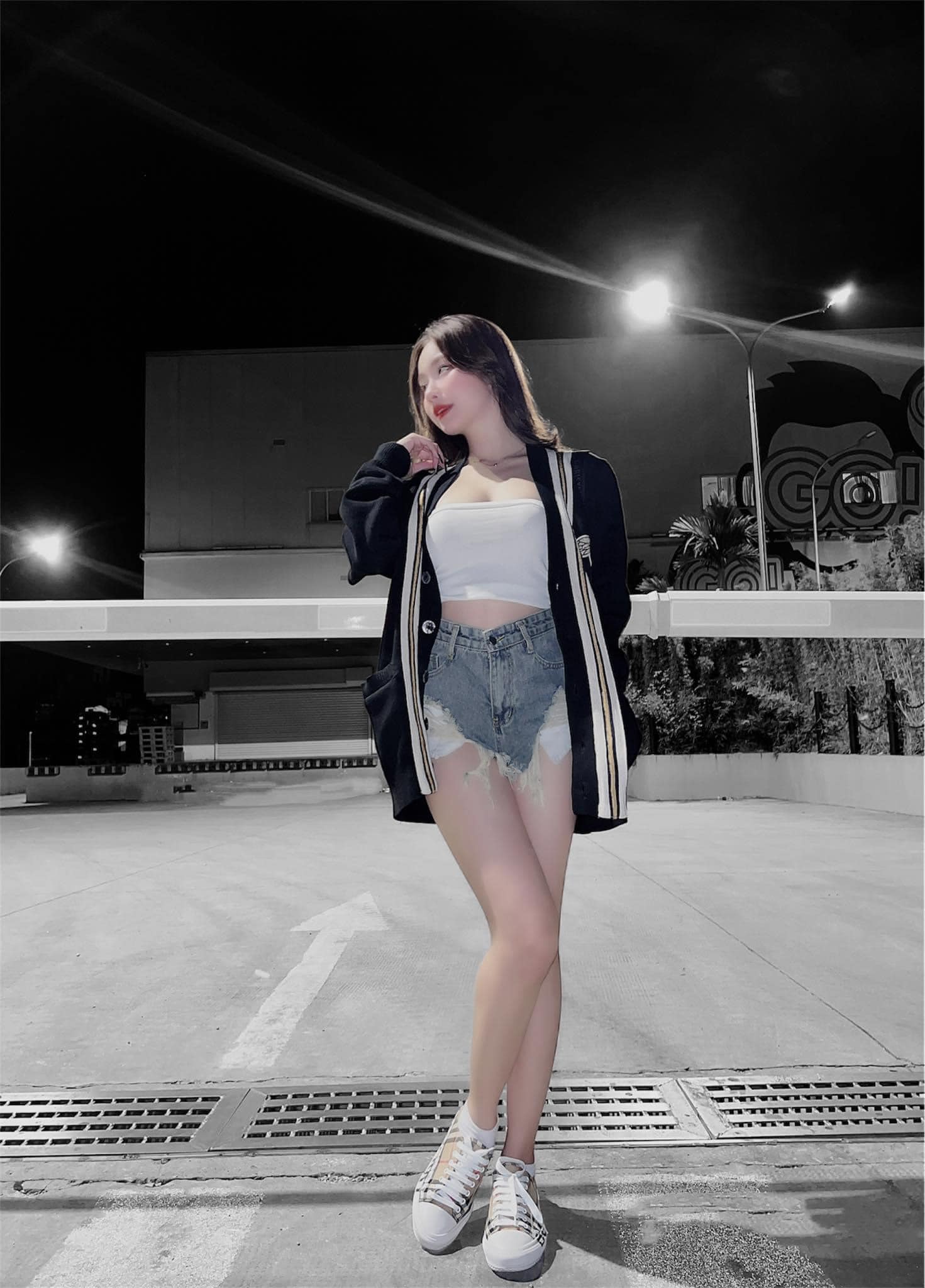 Huế Hoàng id=100013743823799