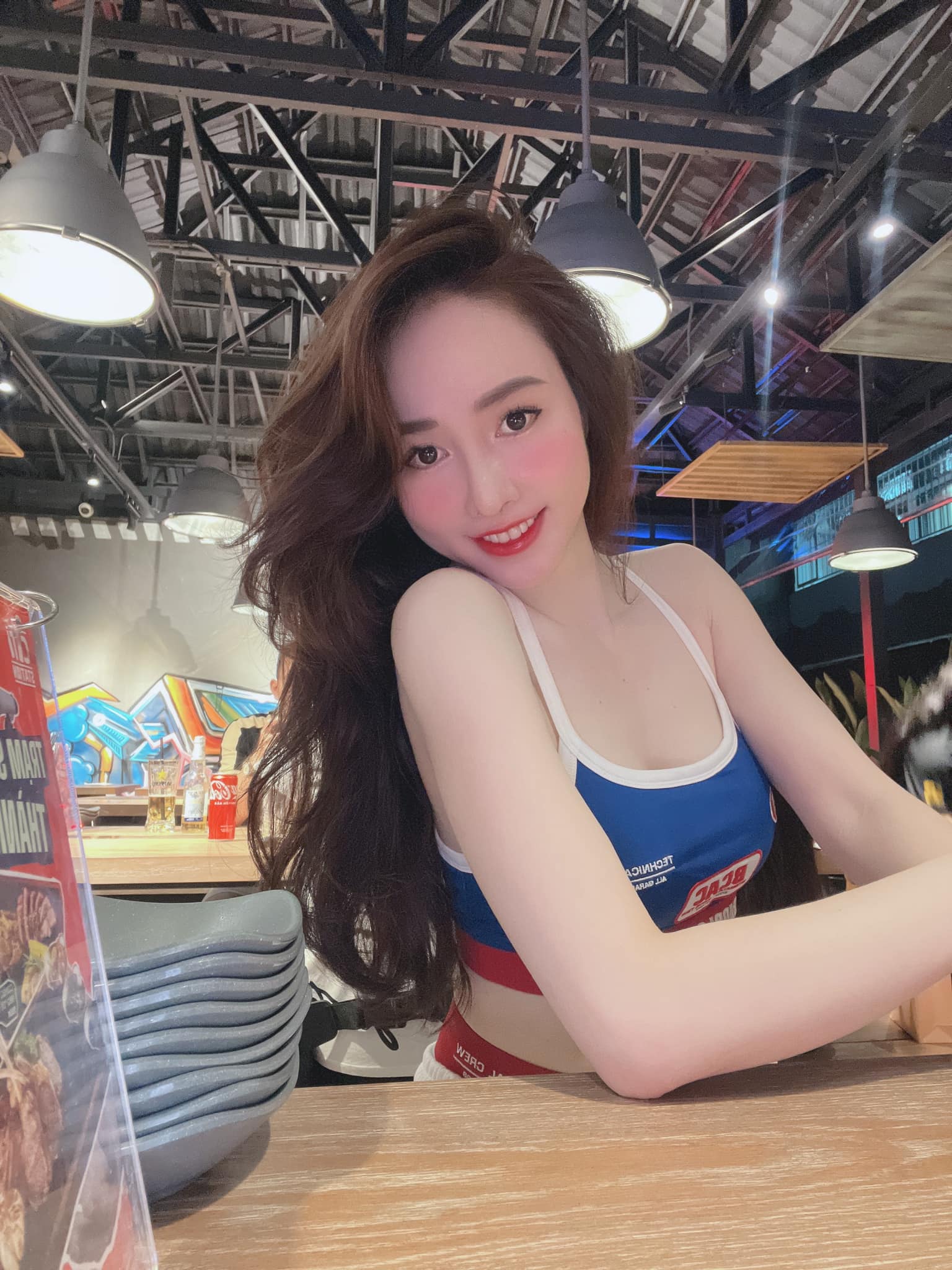 Ảnh Girl gym, Hotgirl Fitness, Ảnh gái tập gym, Girl tập gym, PT hotgirl, Huấn luyện viên hotgirl Huệ Nguyễn pevjtcon