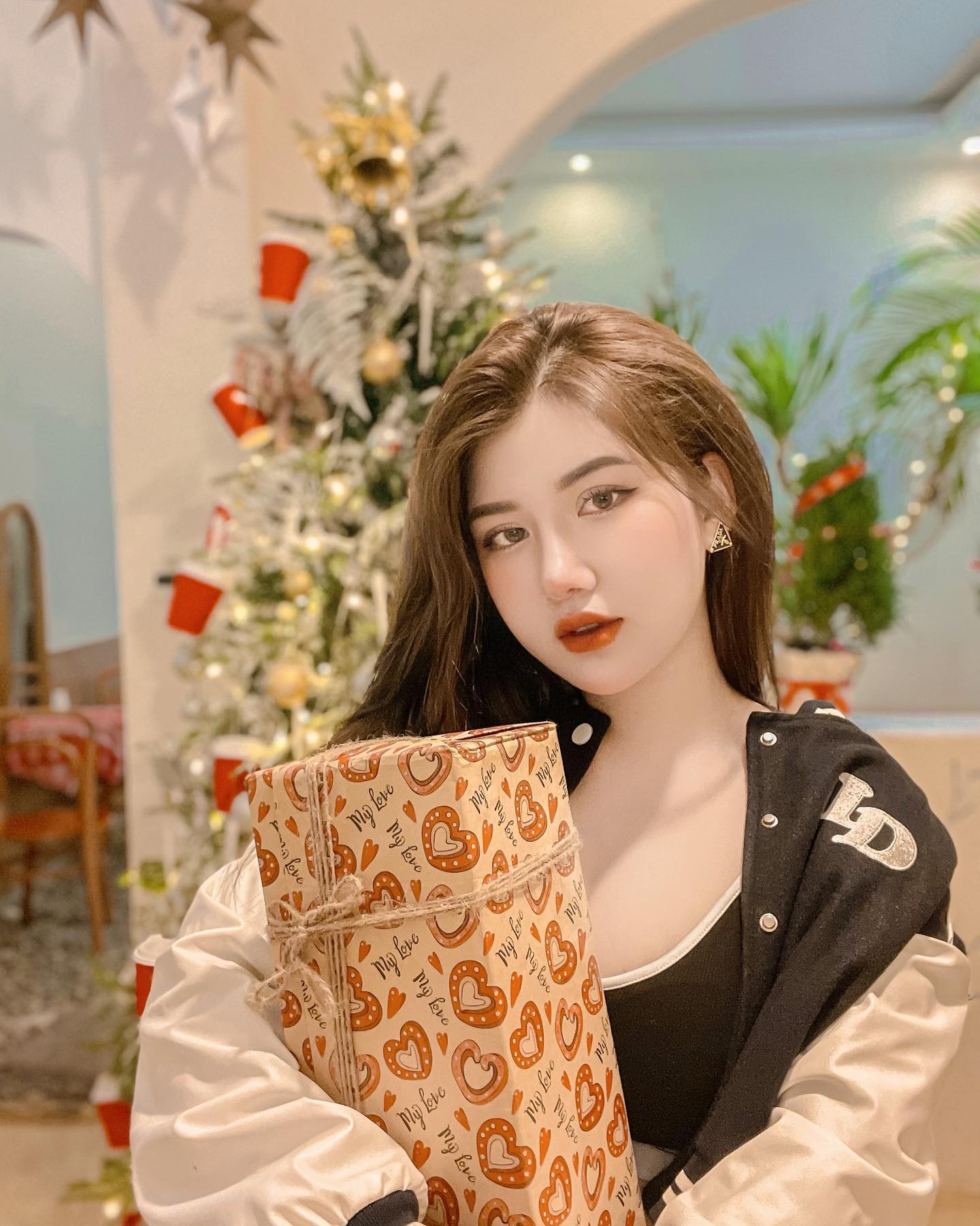 Huyền Thị Huyền huyen.thi.huyen2605