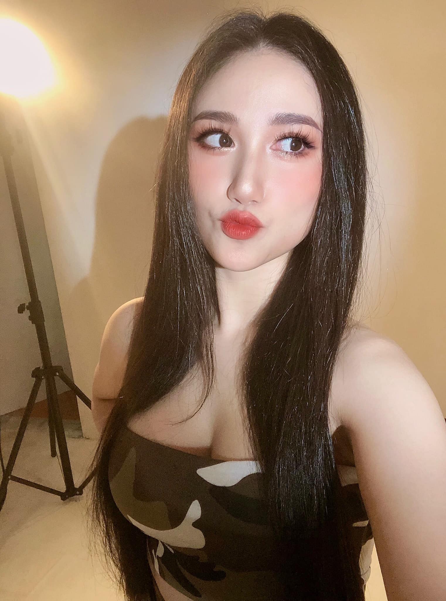 Ảnh Girl gym, Hotgirl Fitness, Ảnh gái tập gym, Girl tập gym, PT hotgirl, Huấn luyện viên hotgirl Huỳnh Trúc Ly id=100050451288746