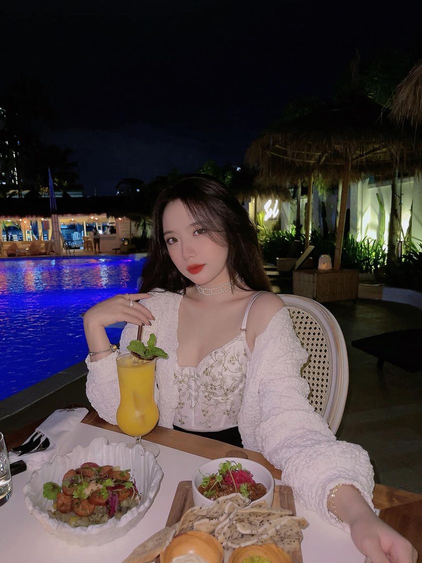 Kiều Trang hiimkieutrang