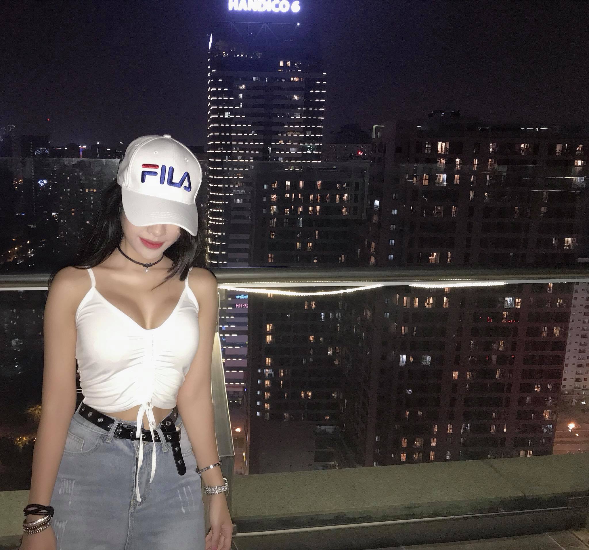 Ảnh Girl gym, Hotgirl Fitness, Ảnh gái tập gym, Girl tập gym, PT hotgirl, Huấn luyện viên hotgirl Lê Phương Thúy thuyvjp.baby