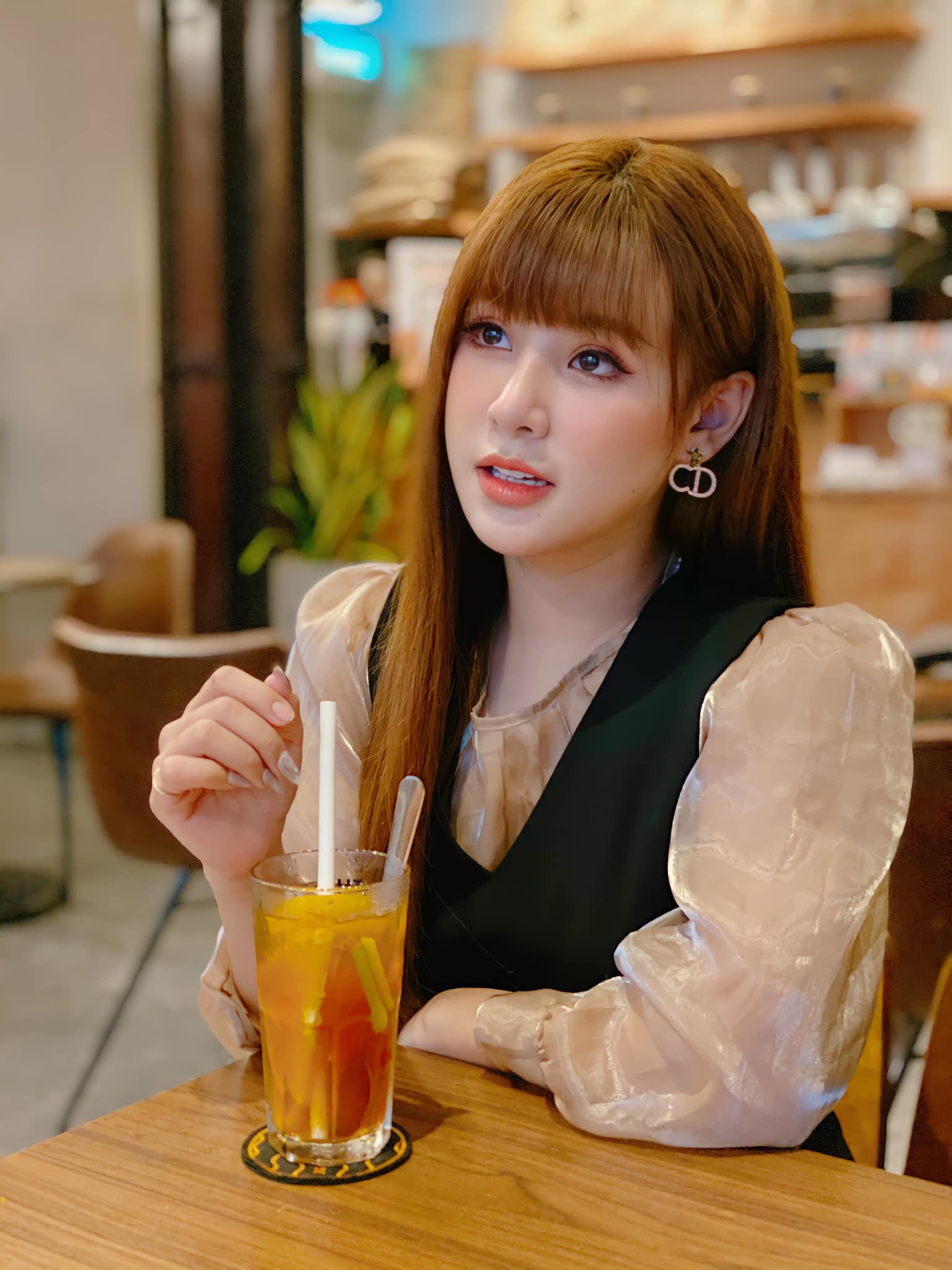 Ảnh Girl gym, Hotgirl Fitness, Ảnh gái tập gym, Girl tập gym, PT hotgirl, Huấn luyện viên hotgirl Lê Yến yen.tatoo