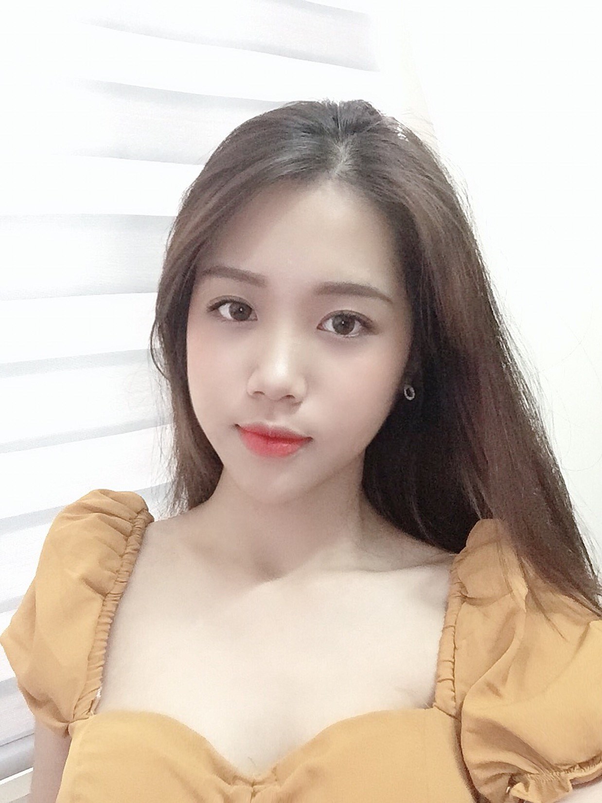 Linh Chi id=100011113508617