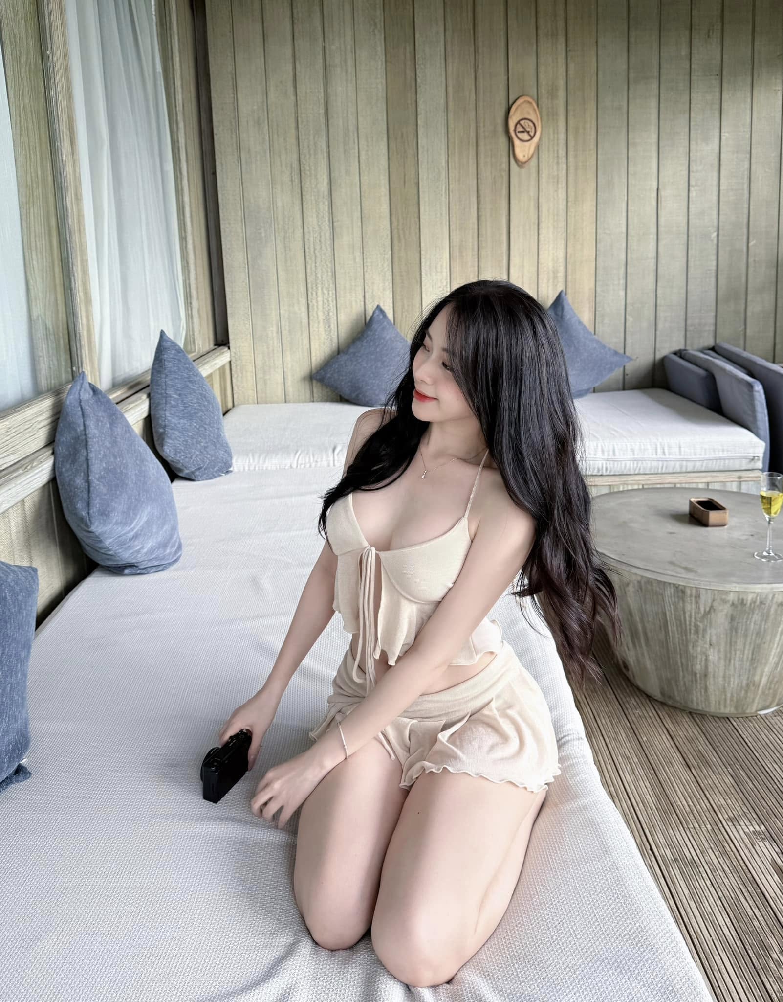 Linh Mai linhtinhvovanqua