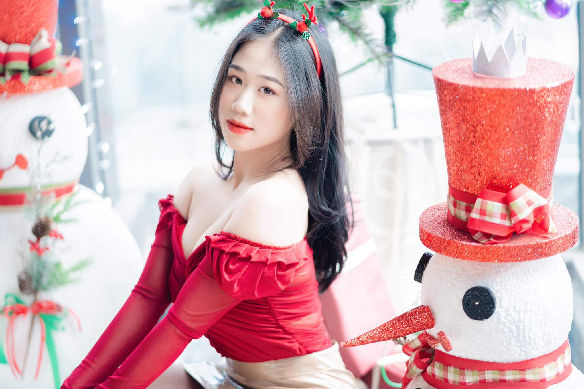 Hot Facebook, Ảnh hot girl, Hình ảnh gái xinh, Girl xinh Việt Nam, Photo gái xinh, Girl xinh Cute, Girl dễ thương Linh Nguyễn id=100031904529122