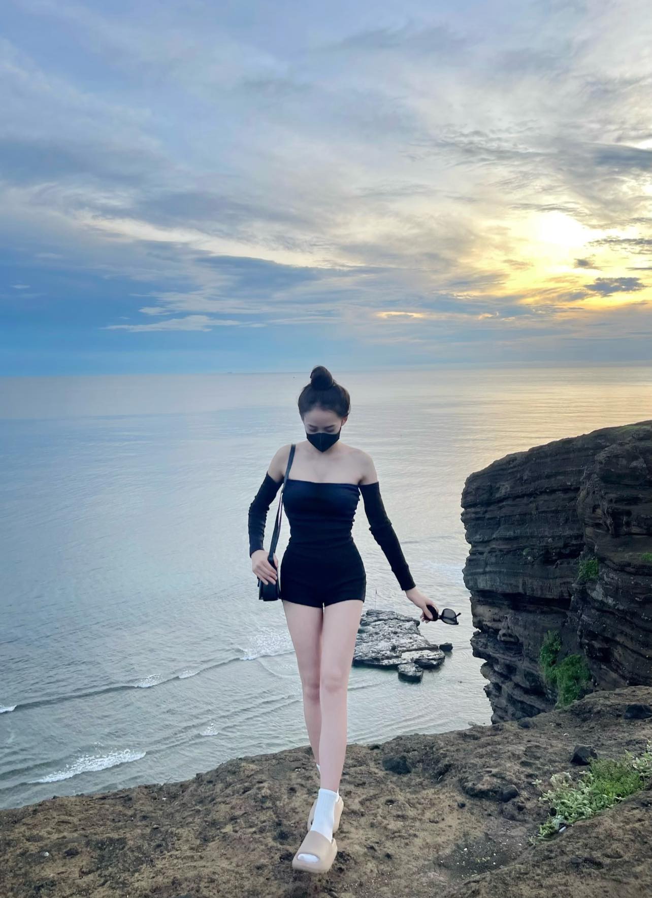Link facebook, Hotgirl Facebook, Gái xinh facebook, KOLs facebook, Ảnh gái xinh, Hotgirl Ngô Thị Thu Hiền thuhien.ngothi.9085