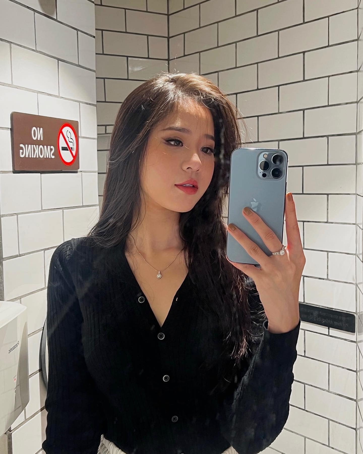 Nguyễn Hoàng Bảo Châu baochau.nghoag