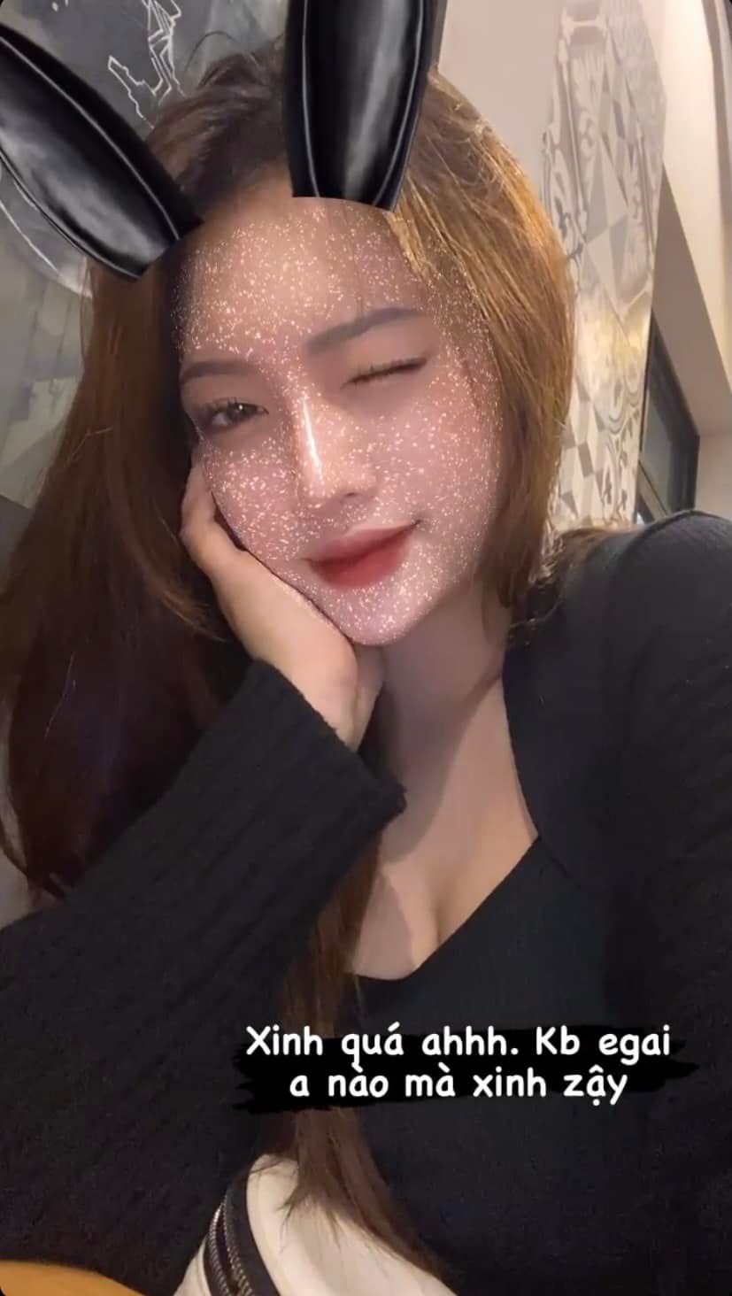 Link facebook, Hotgirl Facebook, Gái xinh facebook, KOLs facebook, Ảnh gái xinh, Hotgirl Nguyễn Hương Quỳnh Quynhquyenruhihi