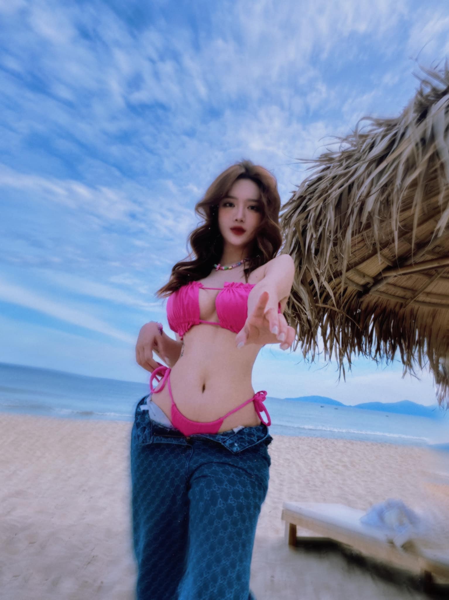 Link facebook, Hotgirl Facebook, Gái xinh facebook, KOLs facebook, Ảnh gái xinh, Hotgirl Nguyễn Hương Quỳnh Quynhquyenruhihi