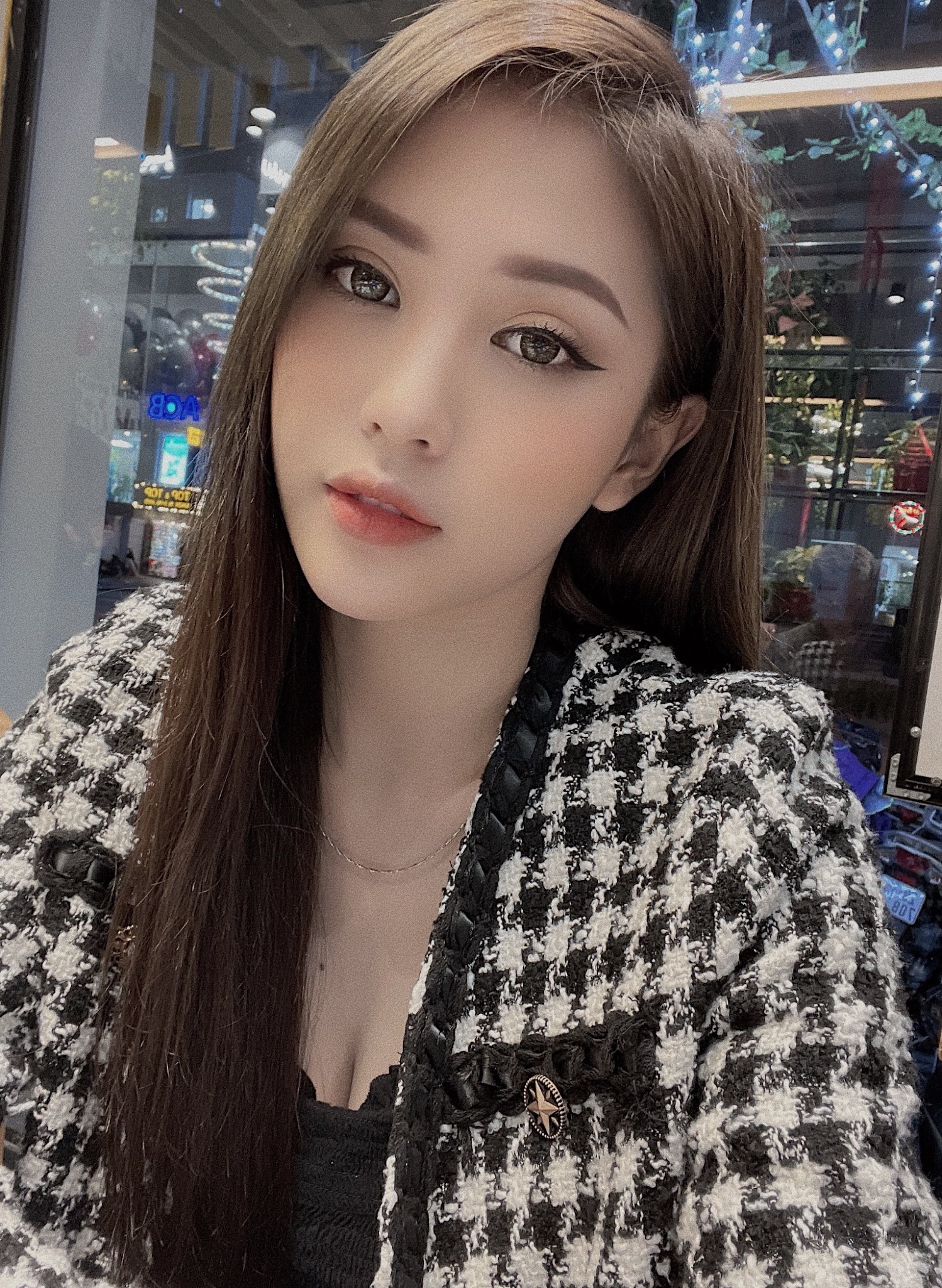 Sexy girls Nguyễn Linh Chi linhchinguyen312