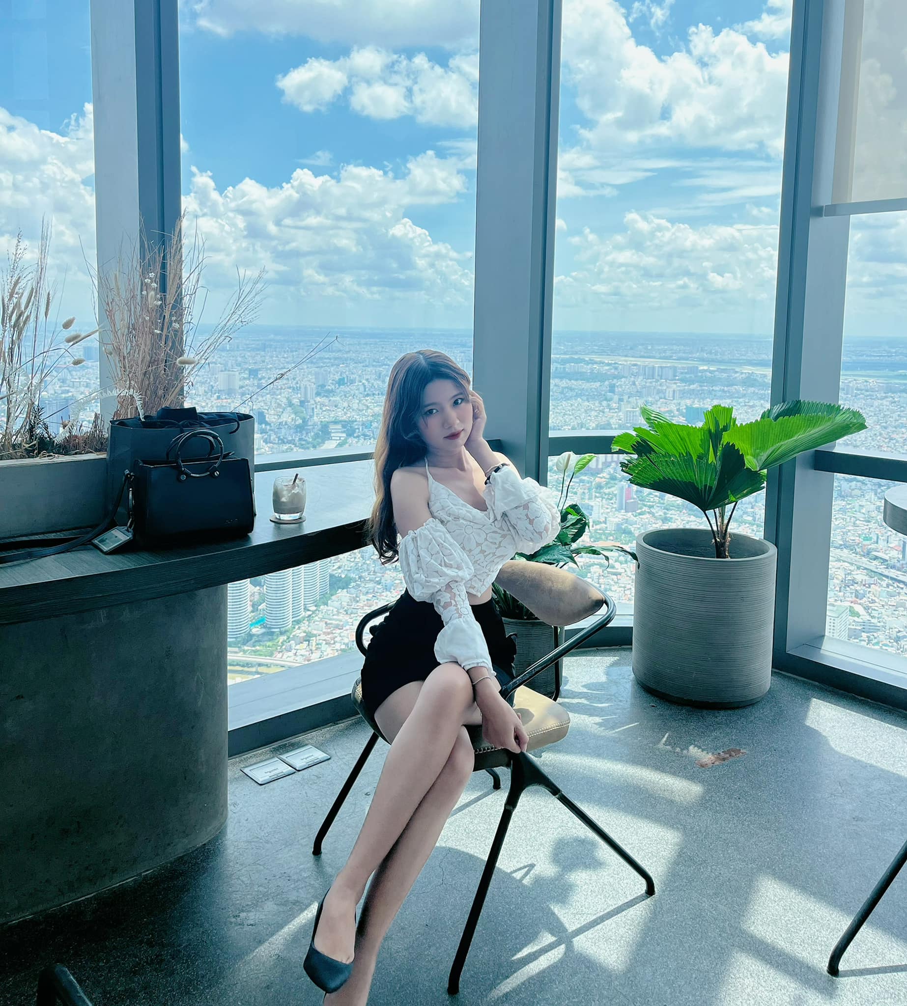 Link facebook, Hotgirl Facebook, Gái xinh facebook, KOLs facebook, Ảnh gái xinh, Hotgirl Nguyễn Ngọc Tương Vy vylucky.nguyen