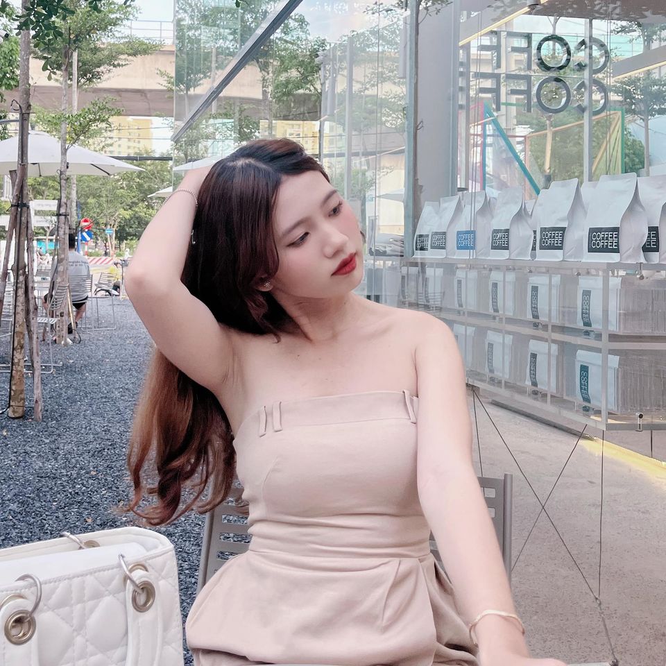 Nguyễn Ngọc Tương Vy vylucky.nguyen Link facebook, Hotgirl Facebook, Gái xinh facebook, KOLs facebook, Ảnh gái xinh, Hotgirl