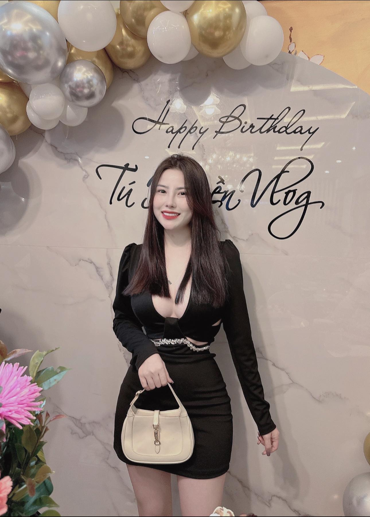 Ảnh Girl gym, Hotgirl Fitness, Ảnh gái tập gym, Girl tập gym, PT hotgirl, Huấn luyện viên hotgirl Nguyễn Thị Ngọc ngach.ngoc.503