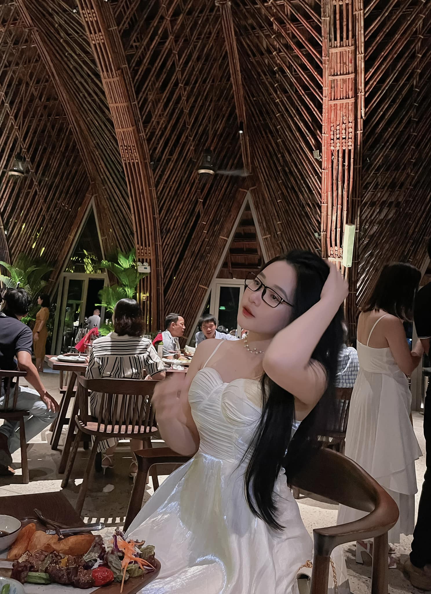 Nguyễn Thị Thùy Linh thuylinhpy99