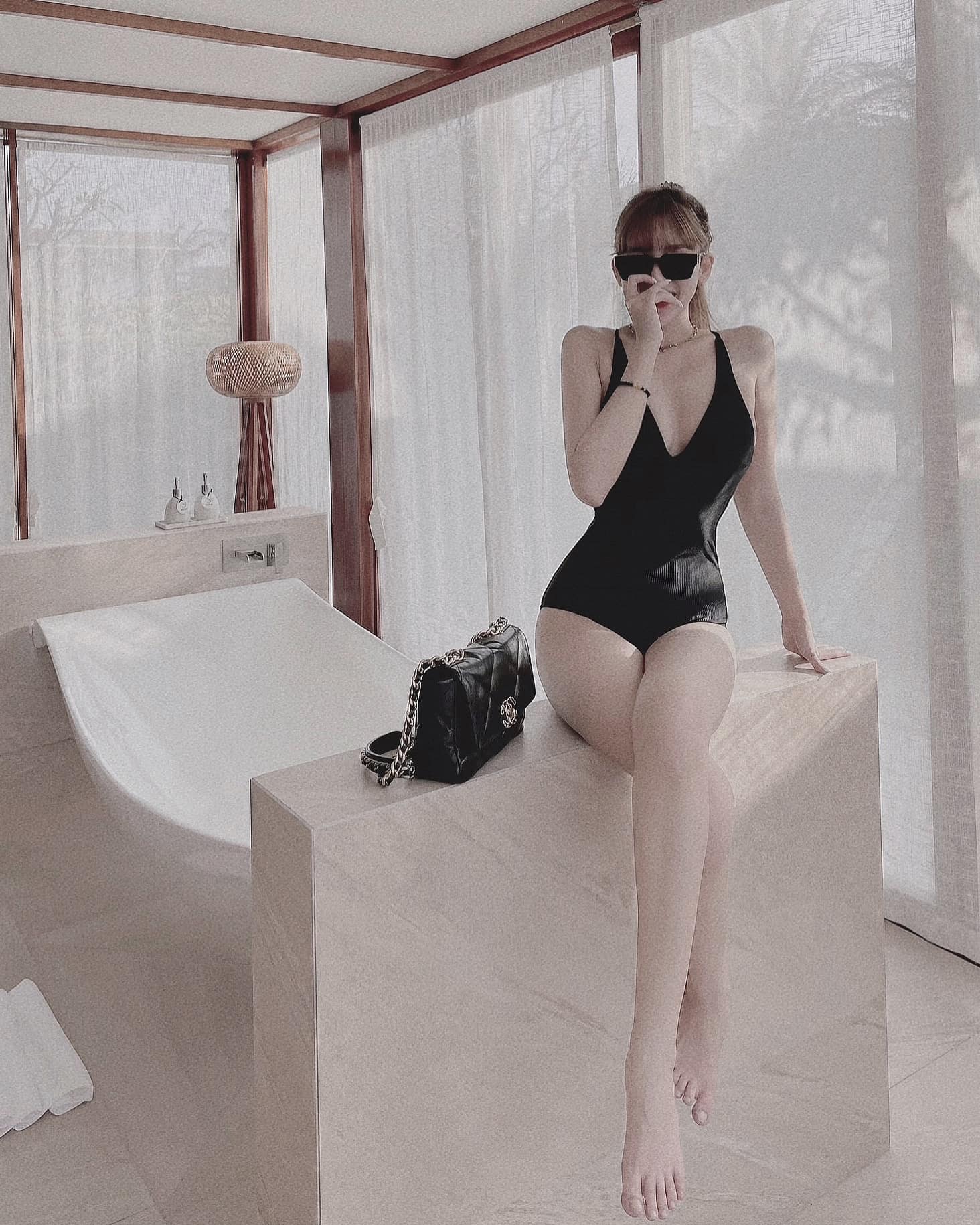 Ảnh Girl gym, Hotgirl Fitness, Ảnh gái tập gym, Girl tập gym, PT hotgirl, Huấn luyện viên hotgirl Nguyễn lâm Hoàng Quyên nguyenlamhoangquyen