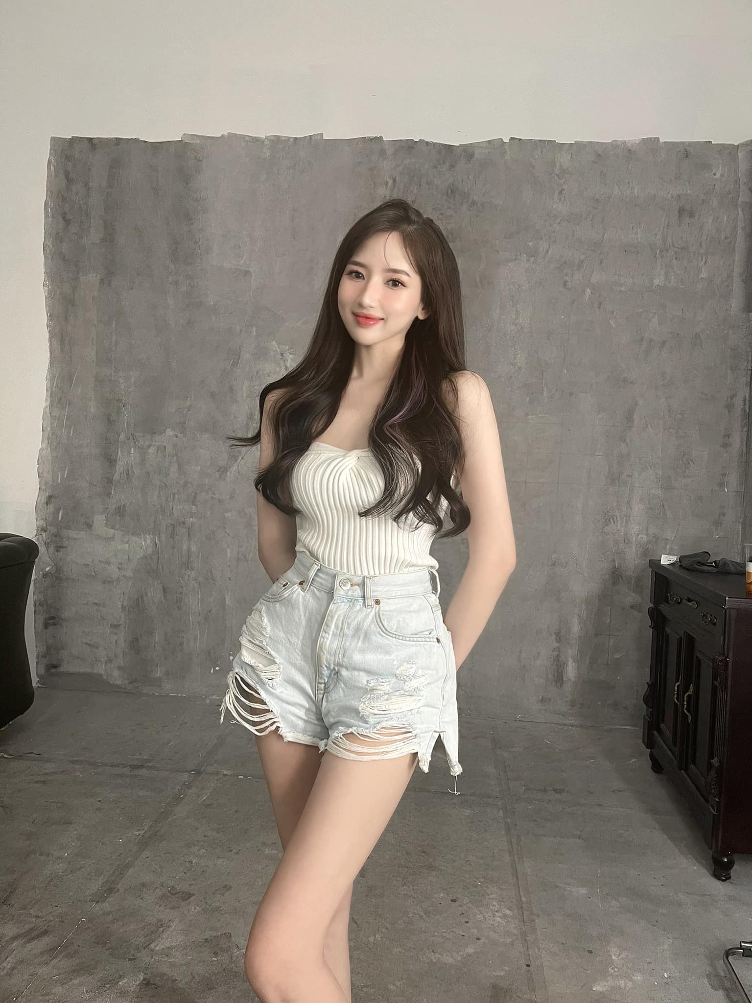 Ảnh Girl gym, Hotgirl Fitness, Ảnh gái tập gym, Girl tập gym, PT hotgirl, Huấn luyện viên hotgirl Nguyễn lâm Hoàng Quyên nguyenlamhoangquyen