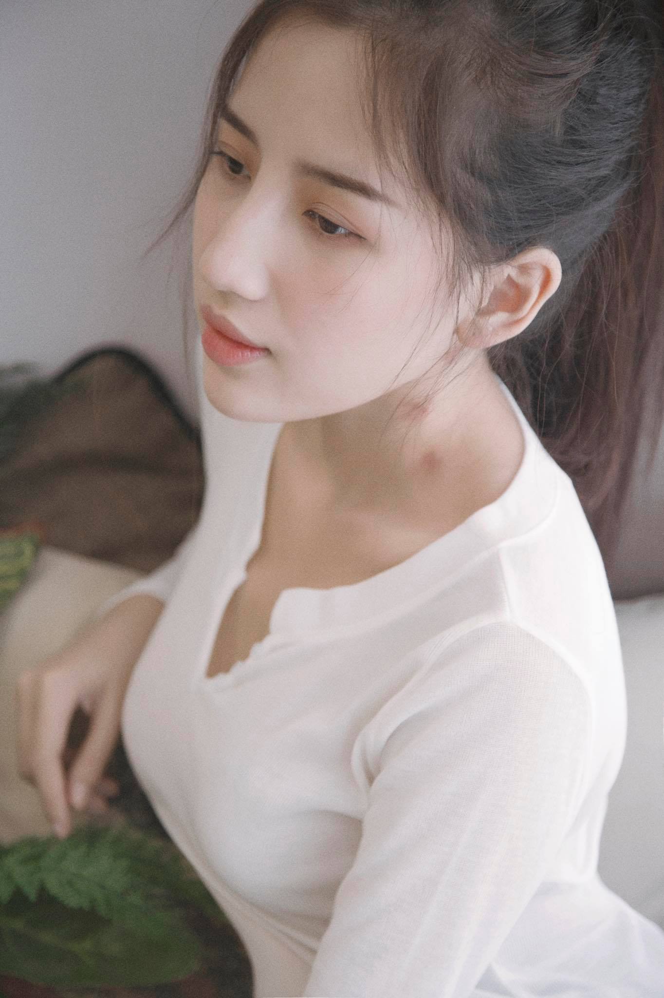 Ảnh Girl gym, Hotgirl Fitness, Ảnh gái tập gym, Girl tập gym, PT hotgirl, Huấn luyện viên hotgirl Nguyễn lâm Hoàng Quyên nguyenlamhoangquyen