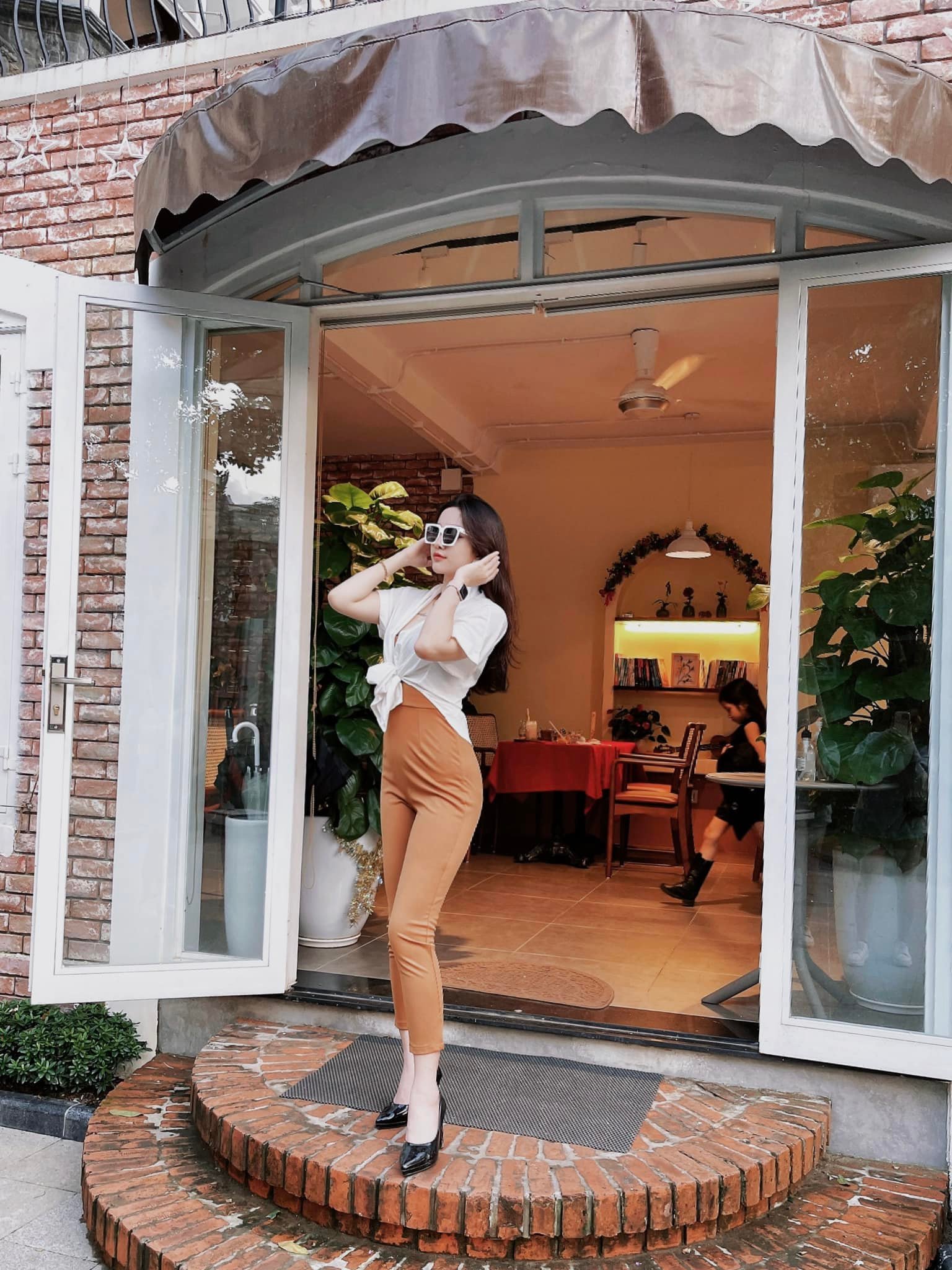 Ảnh Girl gym, Hotgirl Fitness, Ảnh gái tập gym, Girl tập gym, PT hotgirl, Huấn luyện viên hotgirl Nhật Quỳnh subommmm