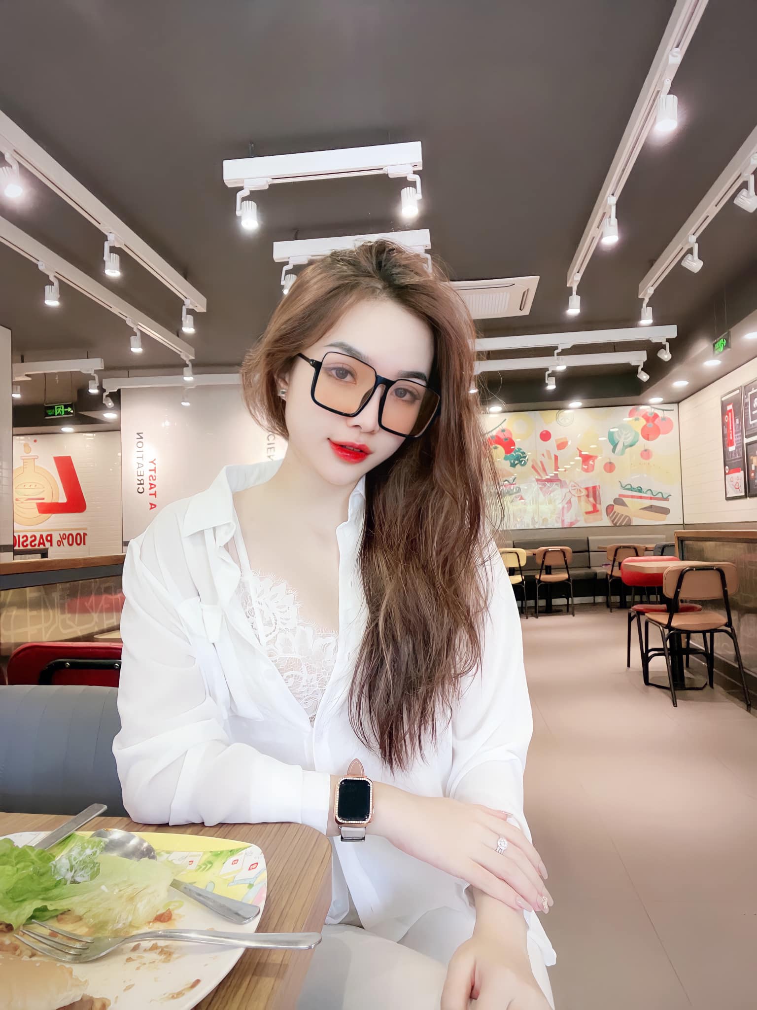 Ảnh Girl gym, Hotgirl Fitness, Ảnh gái tập gym, Girl tập gym, PT hotgirl, Huấn luyện viên hotgirl Nhật Quỳnh subommmm