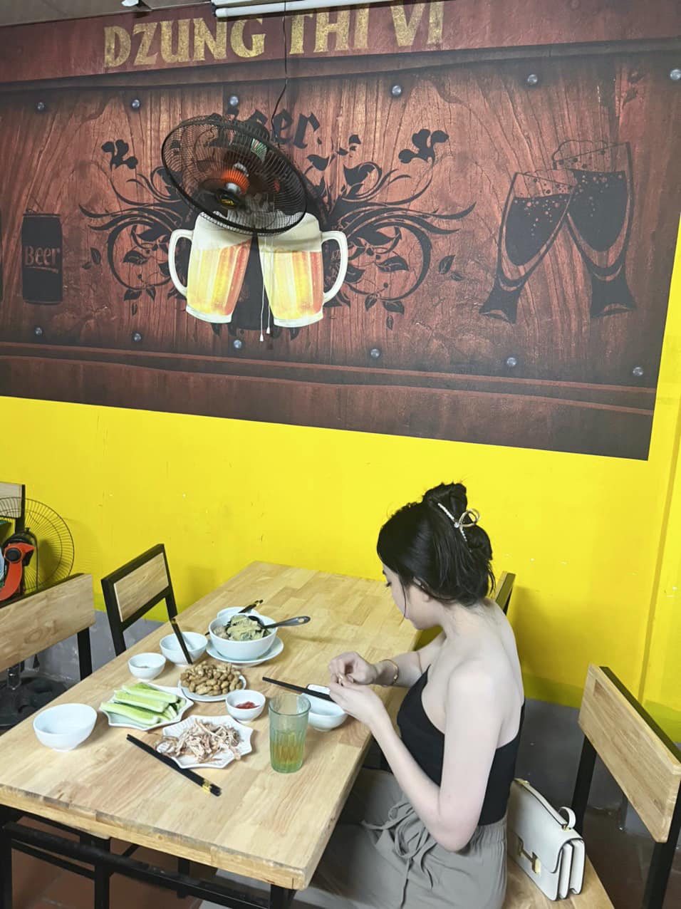 Phạm Hạ Vy phamhavy04