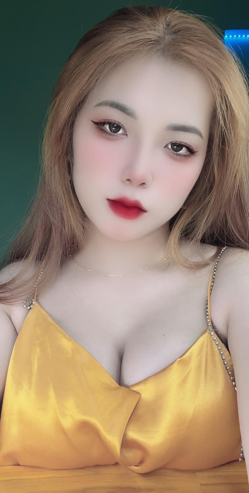 Link facebook, Hotgirl Facebook, Gái xinh facebook, KOLs facebook, Ảnh gái xinh, Hotgirl Phan Thị Thu - Fake thu.phanthi.925059