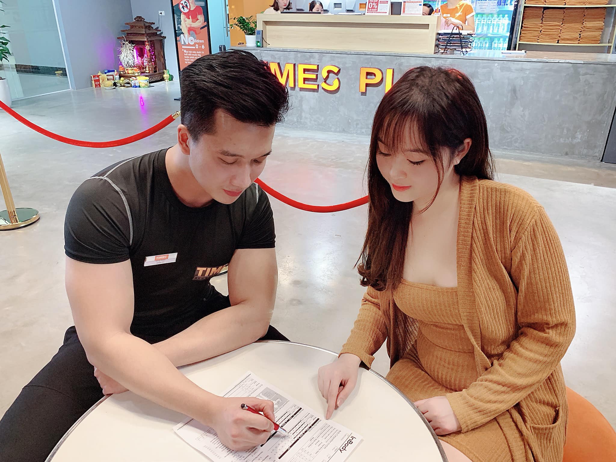 Ảnh Girl gym, Hotgirl Fitness, Ảnh gái tập gym, Girl tập gym, PT hotgirl, Huấn luyện viên hotgirl Phương Anh Trương truongphuonganh.meomeo