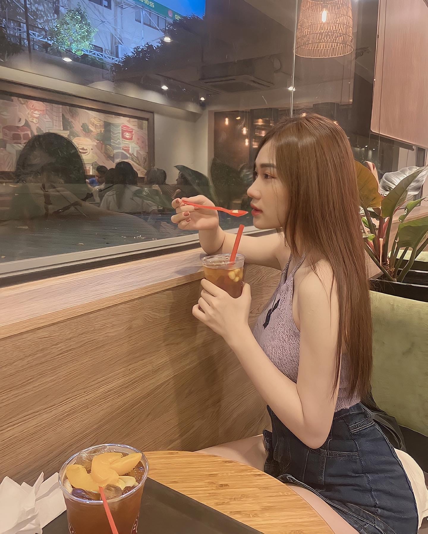 Ảnh Girl gym, Hotgirl Fitness, Ảnh gái tập gym, Girl tập gym, PT hotgirl, Huấn luyện viên hotgirl Quỳnh My Myxinhdepnhatne