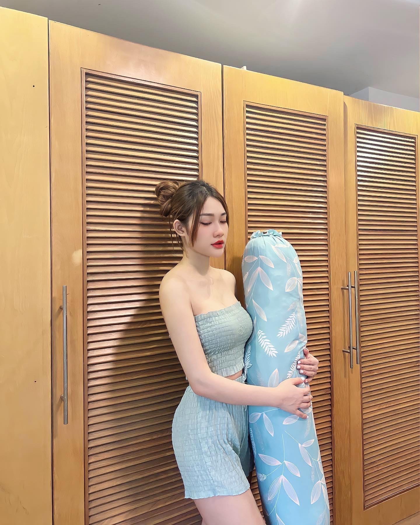 Ảnh Girl gym, Hotgirl Fitness, Ảnh gái tập gym, Girl tập gym, PT hotgirl, Huấn luyện viên hotgirl Quỳnh My Myxinhdepnhatne