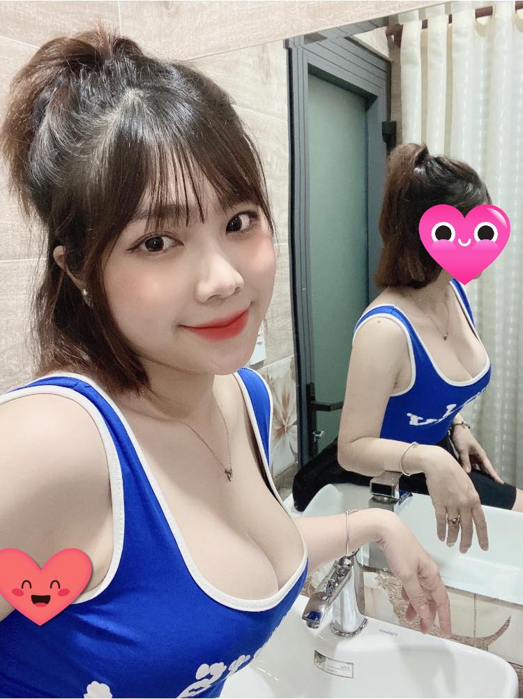 Tạ Thanh Nhi thanhnhii99 Sexy Girls